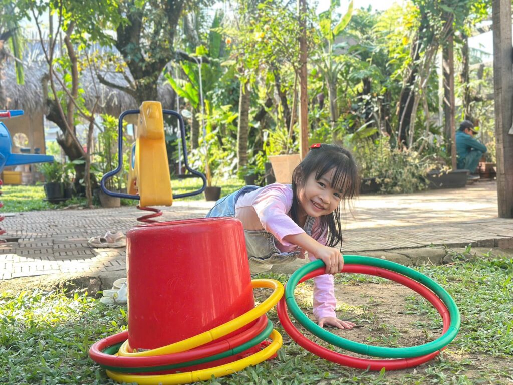 Montessori đề cao sự tự do trong khuôn khổ