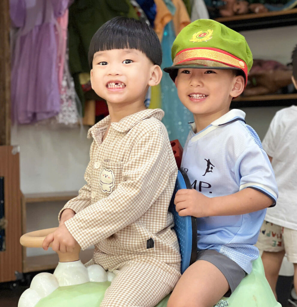 Vì sao Montessori không so sánh trẻ với nhau