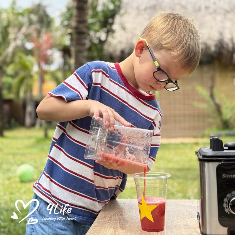 Trẻ Học Montessori Có Gì Khác Biệt?